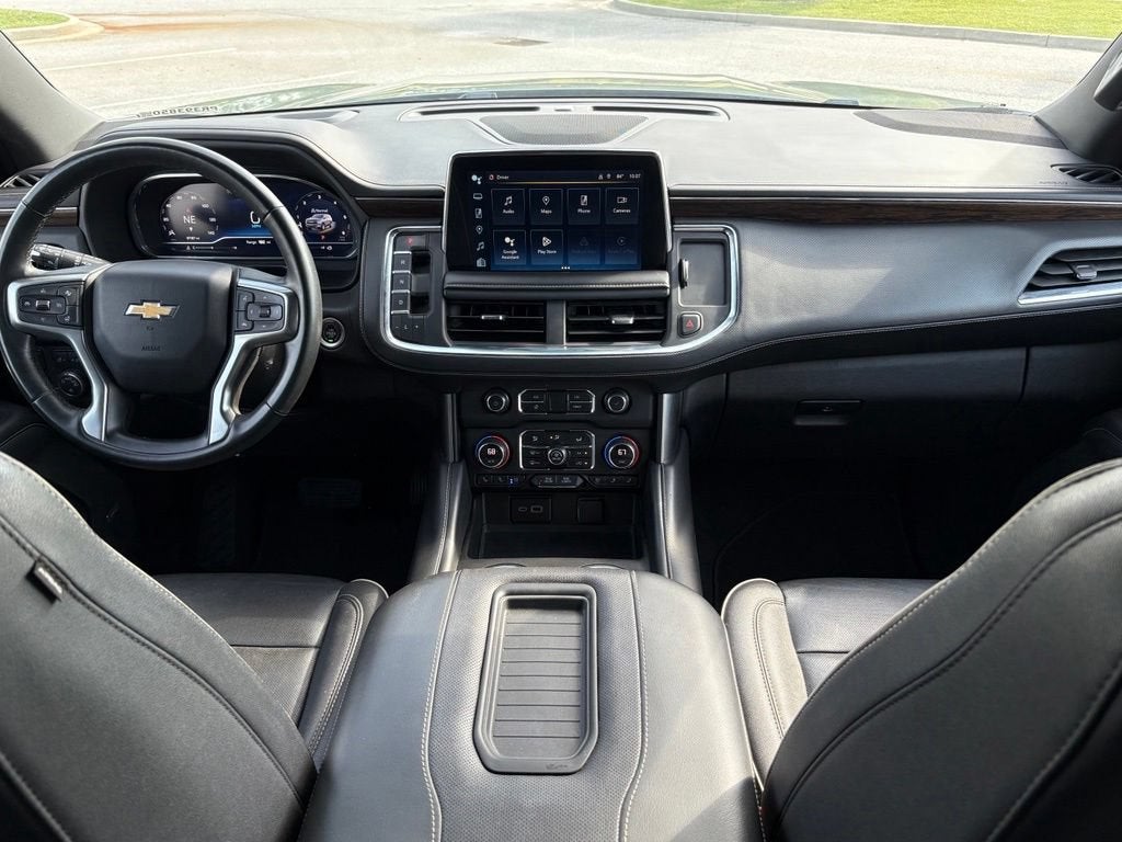 2023 Chevrolet Suburban Base