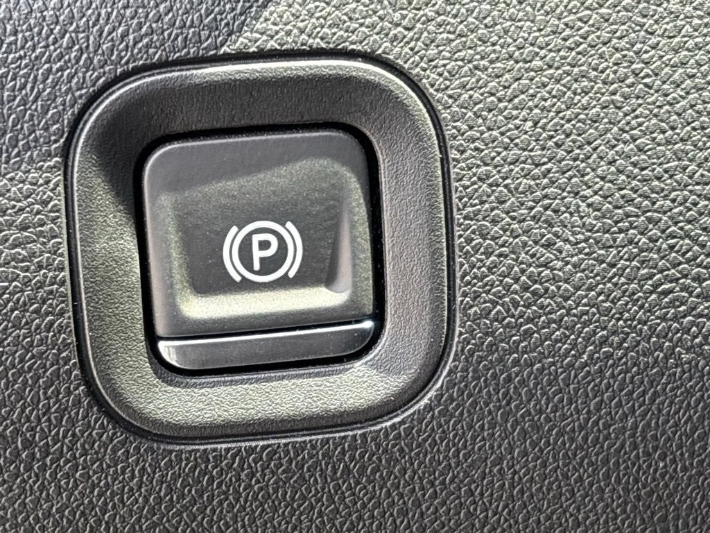 2024 Chevrolet Silverado 1500 Base