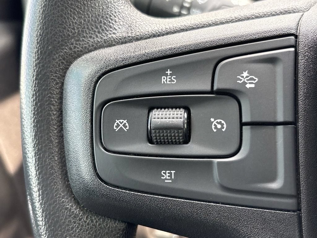 2024 Chevrolet Silverado 1500 Base