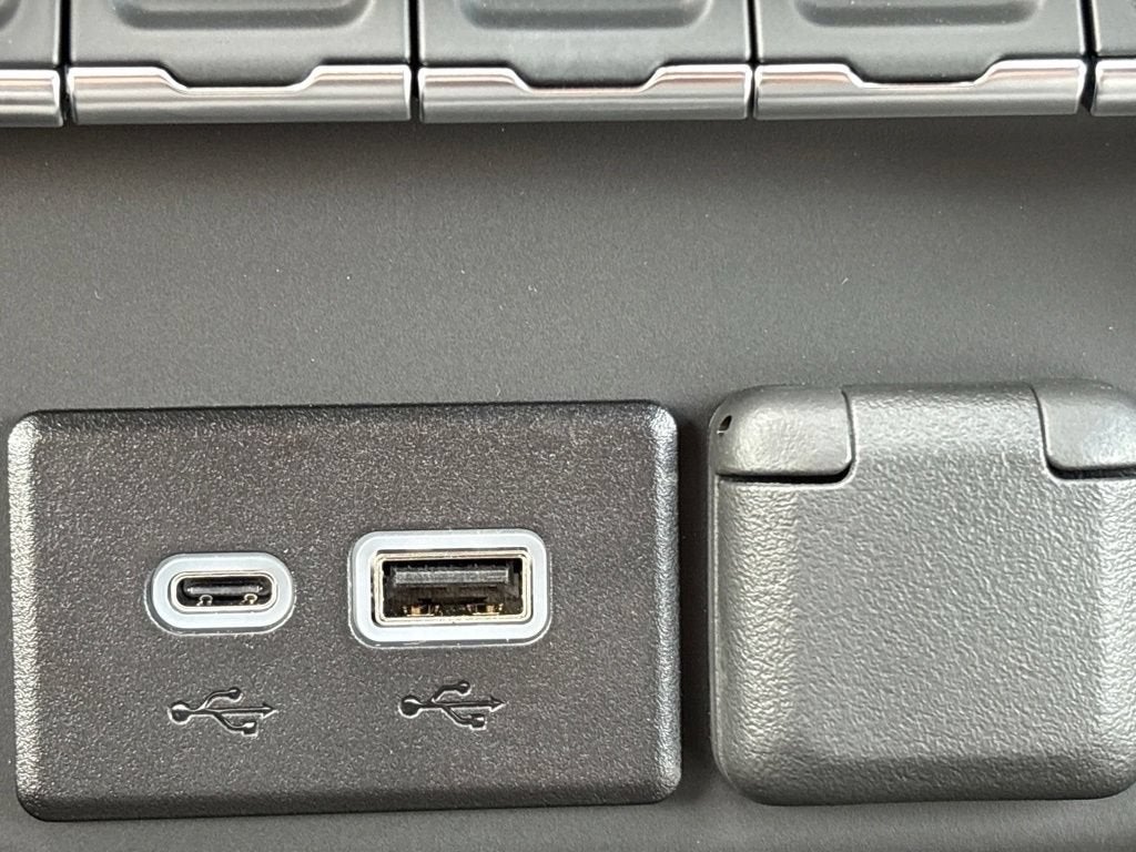 2024 Chevrolet Silverado 1500 Base