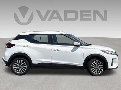 2024 Nissan Kicks Base
