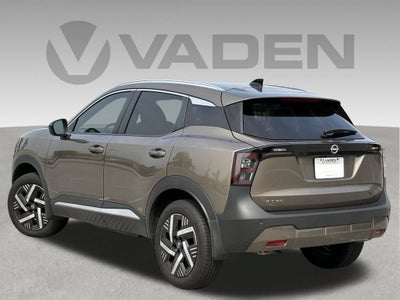 2026 Nissan Kicks Base
