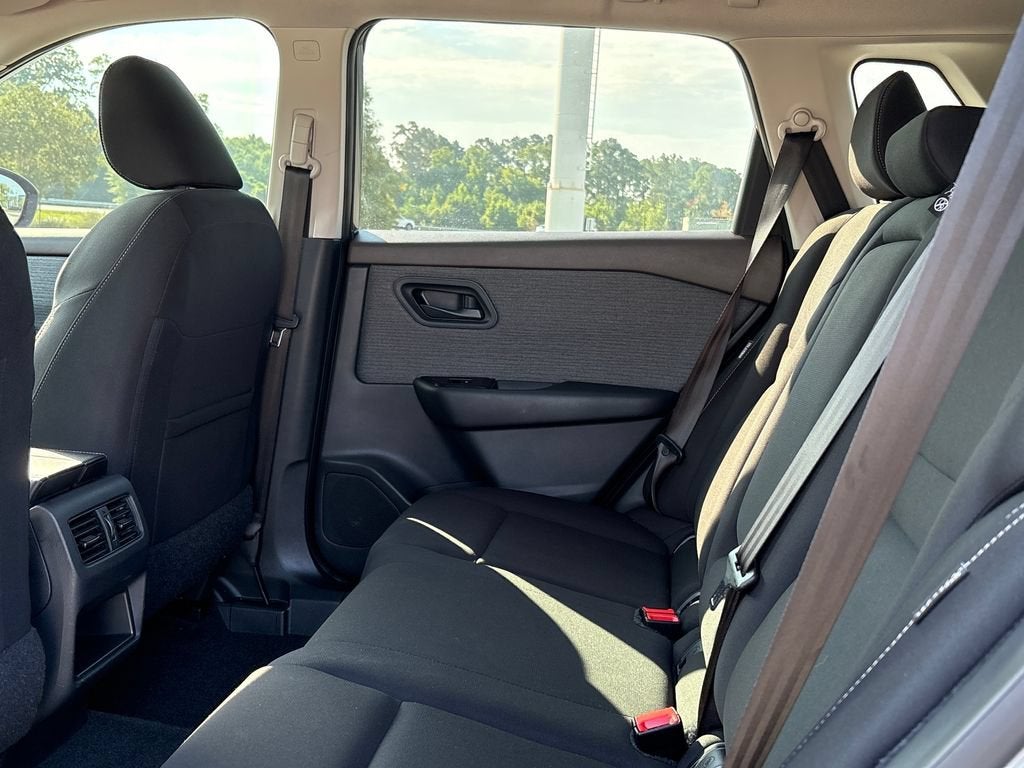2023 Nissan Rogue Base