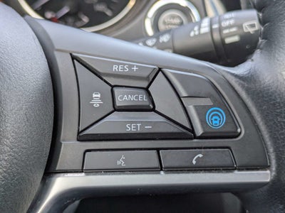 2022 Nissan Rogue Sport SL FWD Xtronic CVT