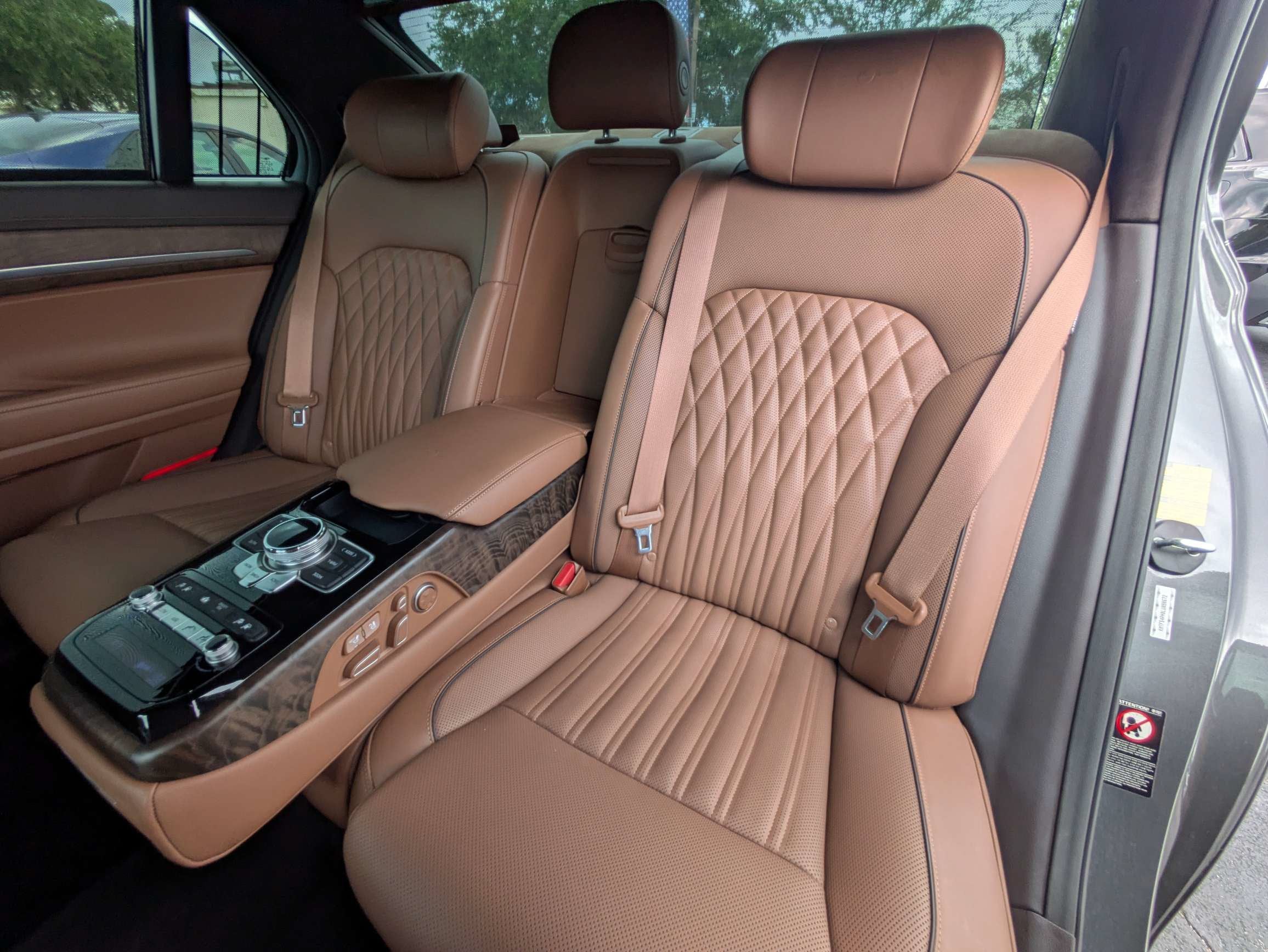 2020 Genesis G90 5.0 Ultimate RWD