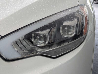 2017 Kia K900 Premium 3.8L