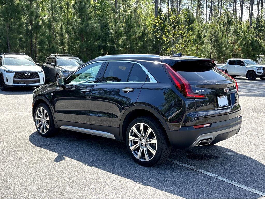 2023 Cadillac XT4 Premium Luxury