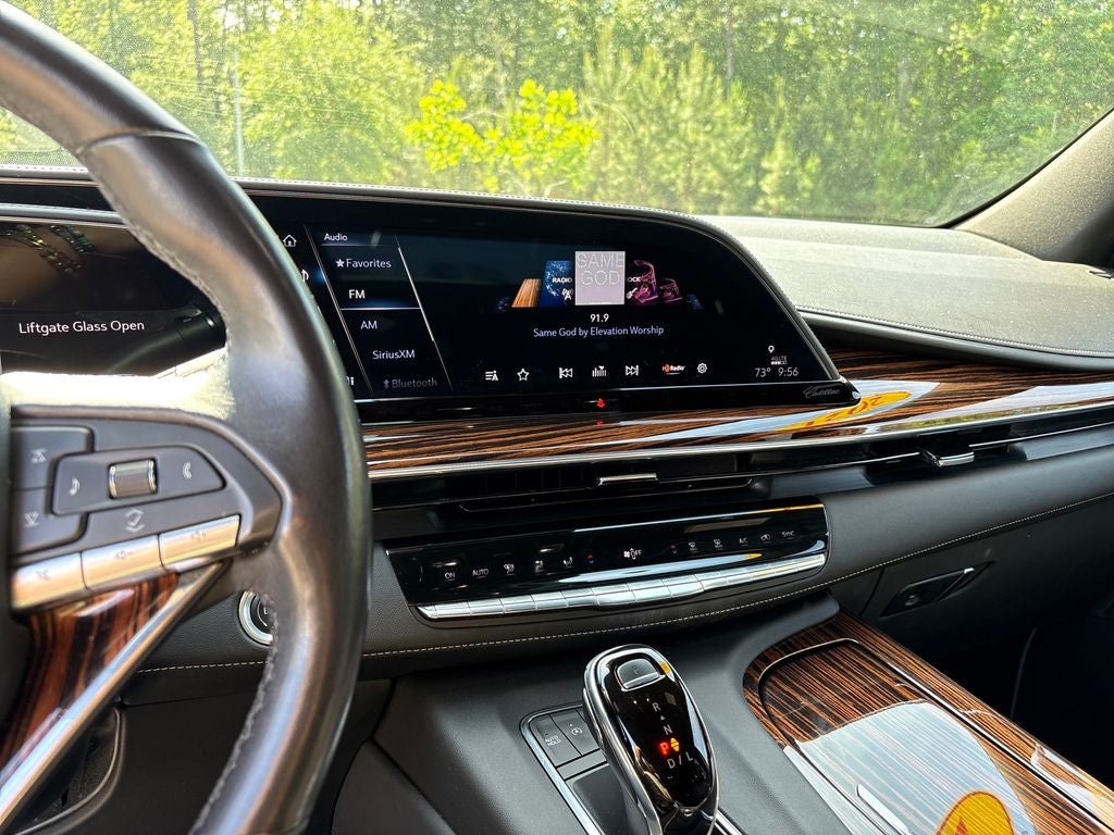 2021 Cadillac Escalade Luxury