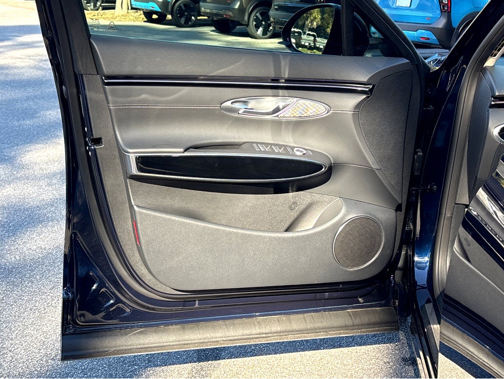 2026 Genesis GV70 2.5T