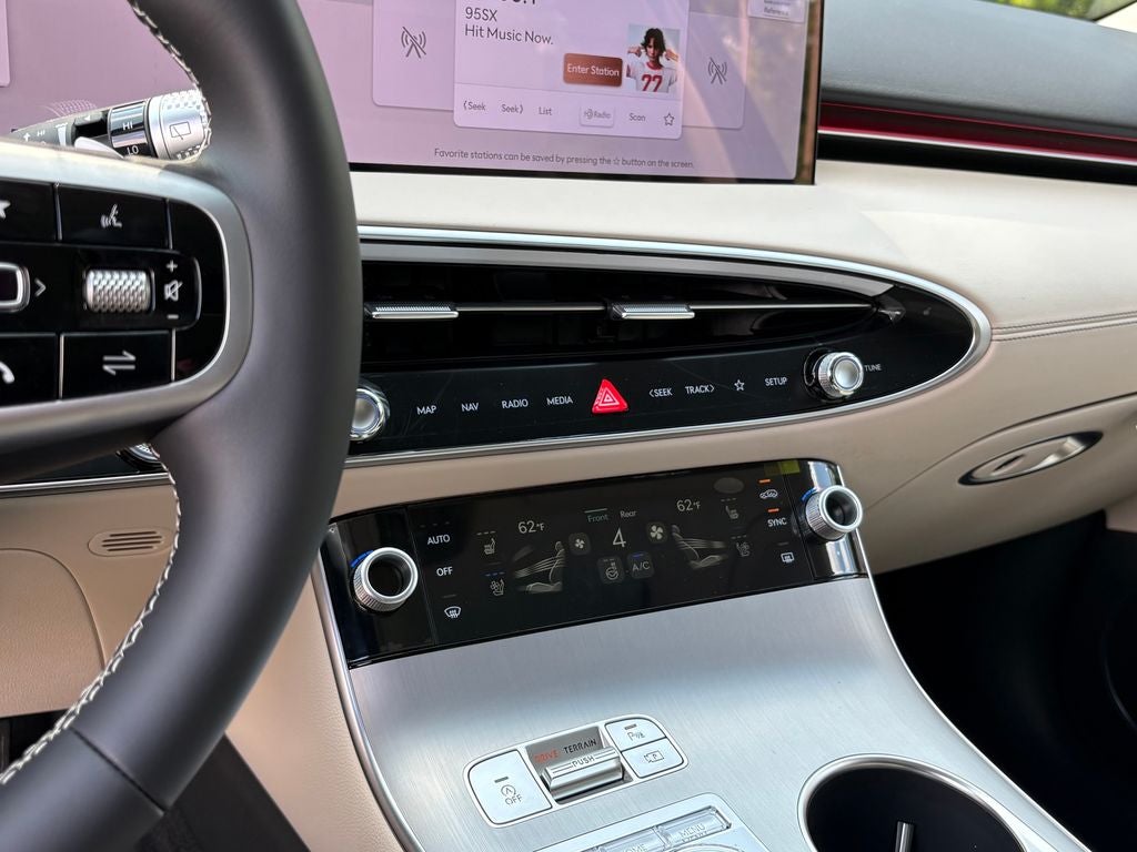 2026 Genesis GV70 2.5T Advanced