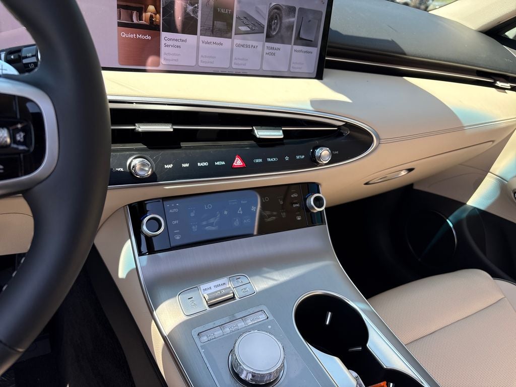 2026 Genesis GV70 2.5T Advanced