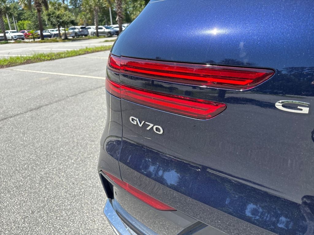 2026 Genesis GV70 2.5T Advanced