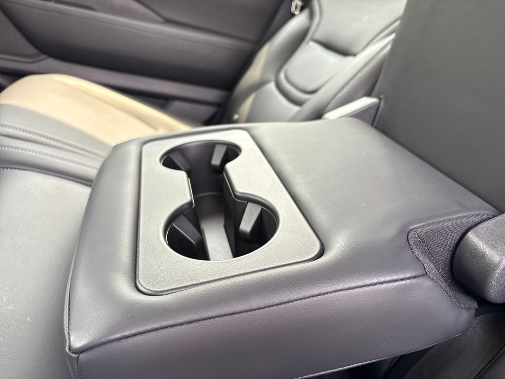 2025 Nissan Armada SV