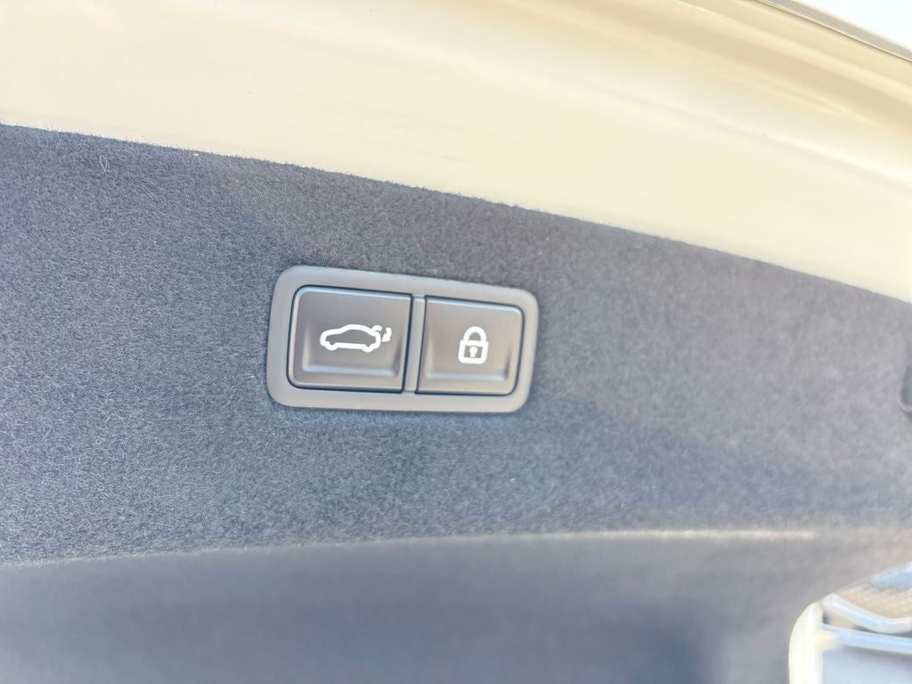 2026 Genesis G90 3.5T e-SC