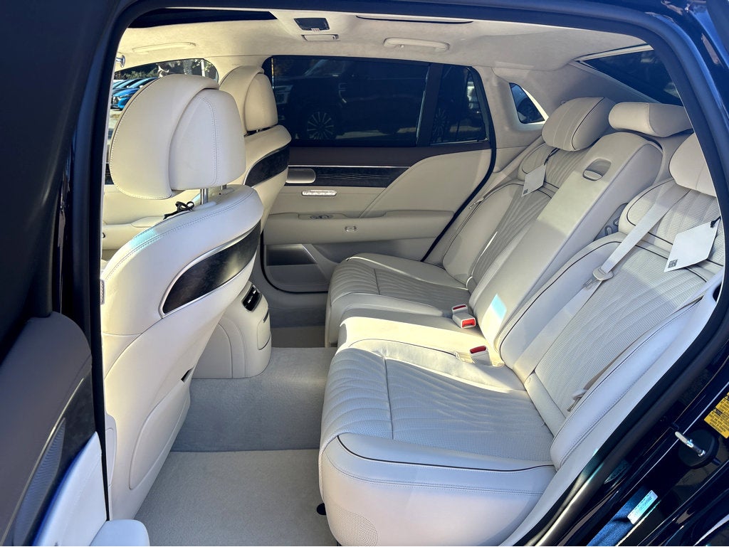 2026 Genesis G90 e-SC