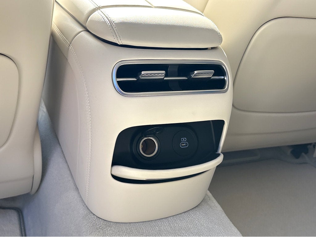 2026 Genesis G90 e-SC