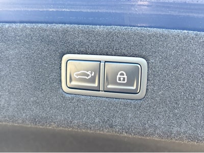 2026 Genesis G90 e-SC