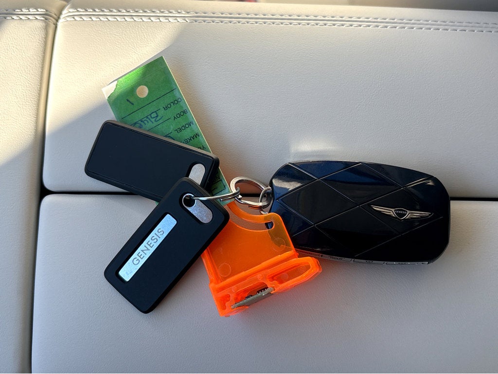 2026 Genesis G90 e-SC