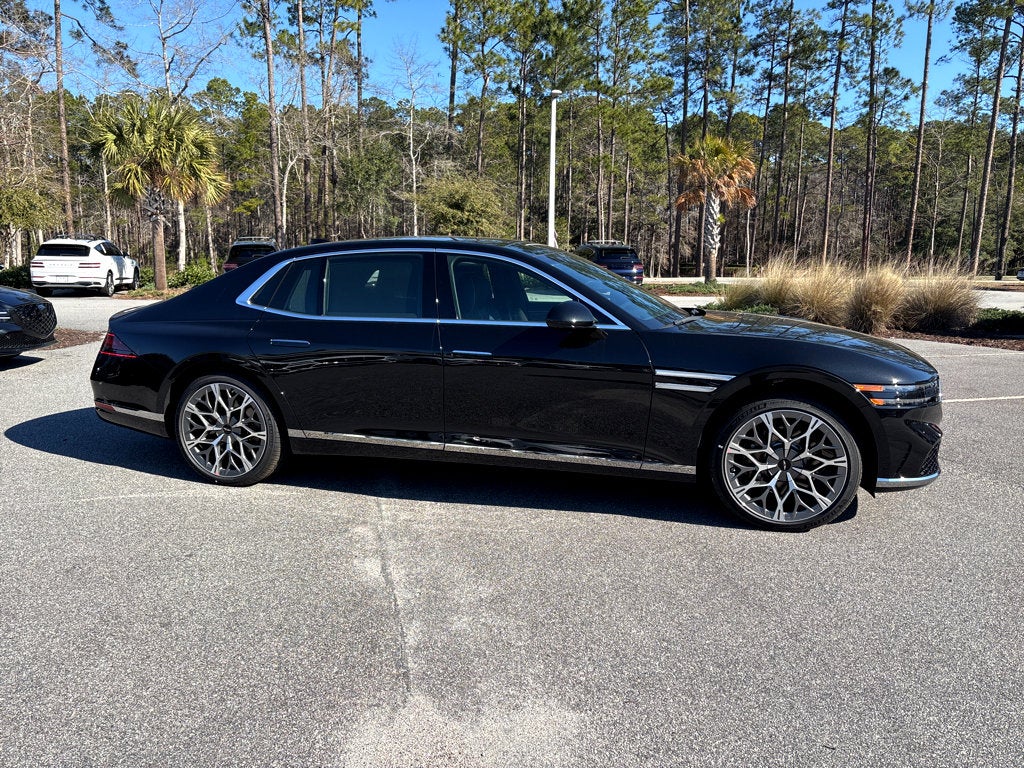 2026 Genesis G90 e-SC