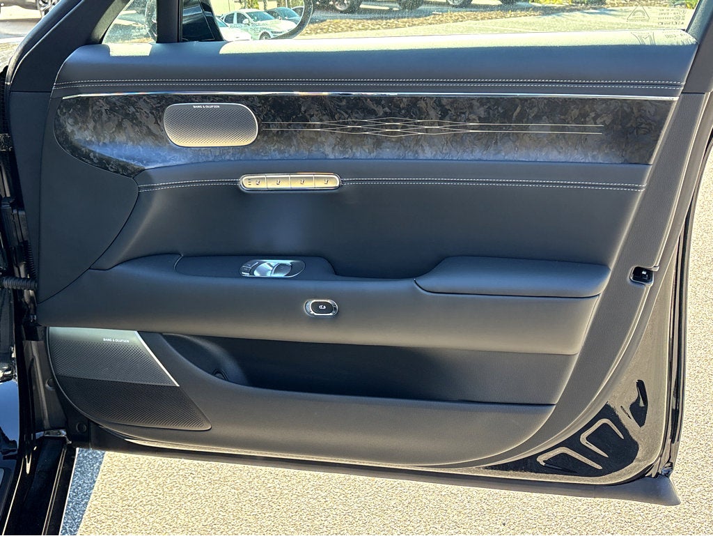 2026 Genesis G90 e-SC