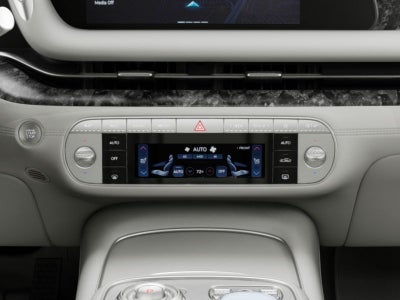 2026 Genesis G90 e-SC