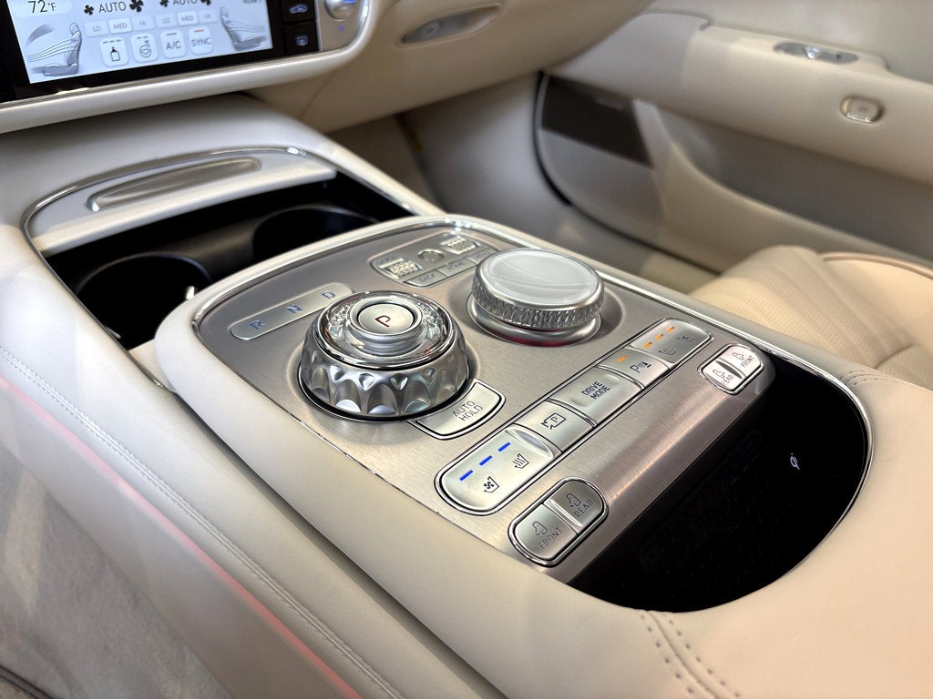 2026 Genesis G90 e-SC