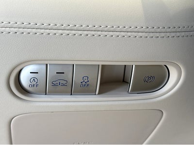 2026 Genesis G90 e-SC