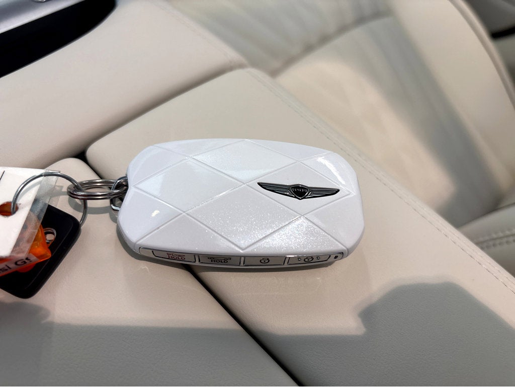 2026 Genesis G90 e-SC