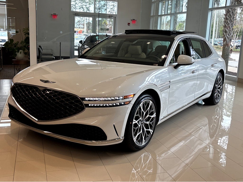 2026 Genesis G90 e-SC