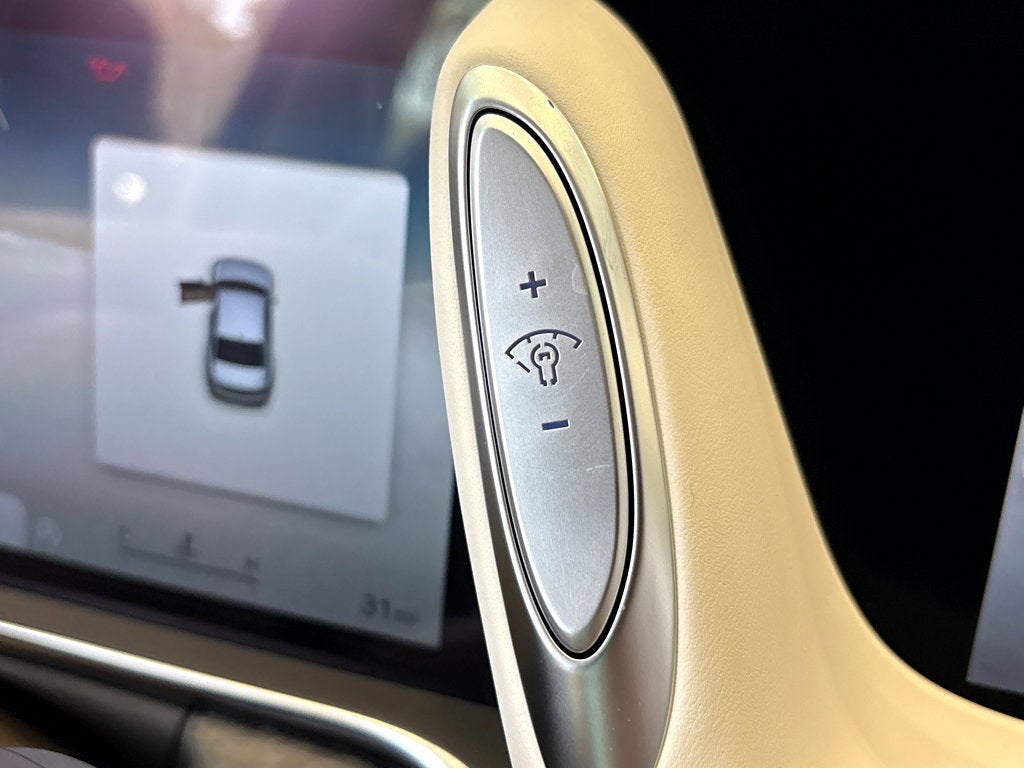 2026 Genesis G90 e-SC