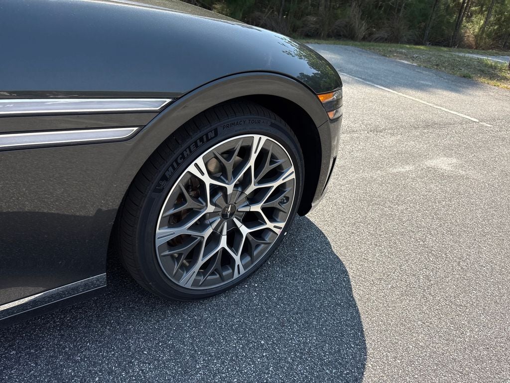 2026 Genesis G90 3.5T e-SC