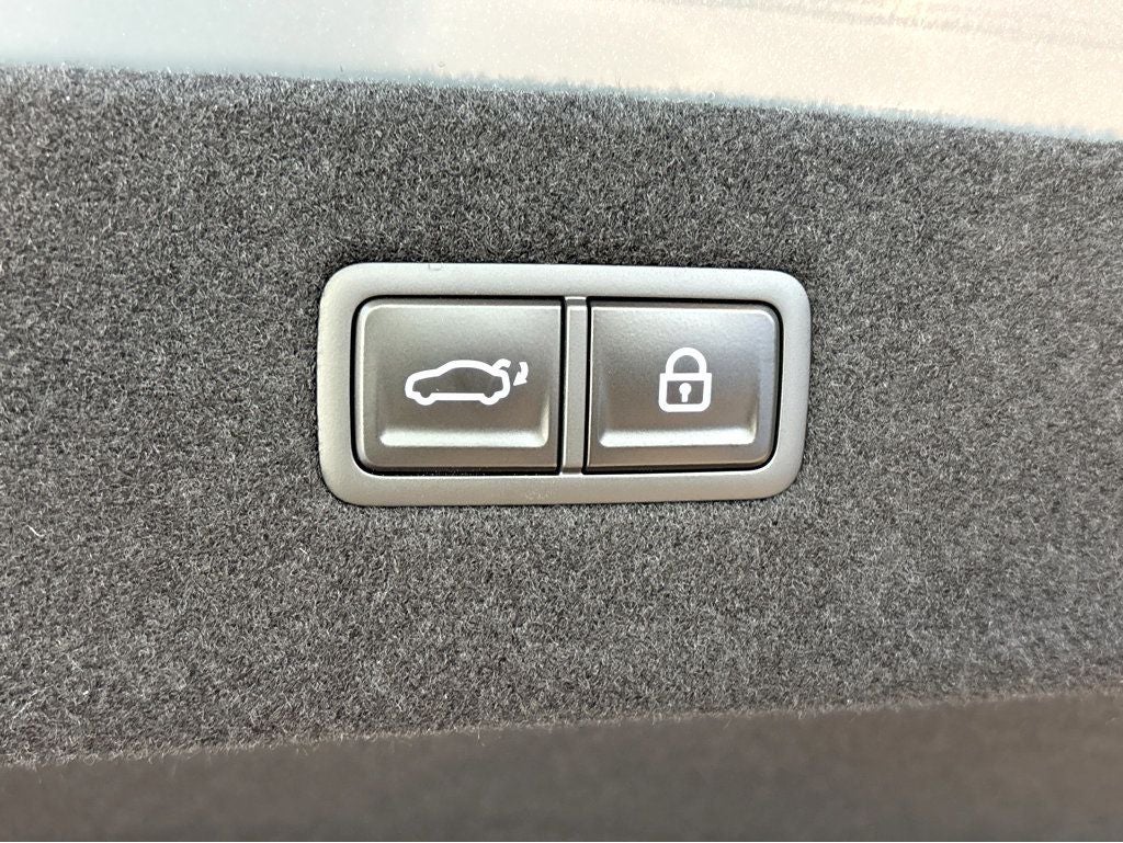 2026 Genesis G90 3.5T e-SC