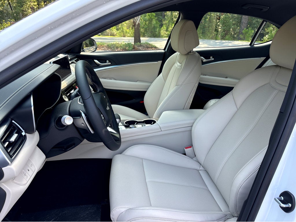 2026 Genesis G70 2.5T