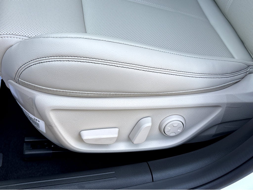 2026 Genesis G70 2.5T