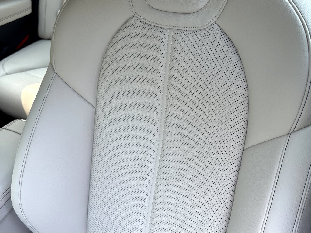 2026 Genesis G70 2.5T