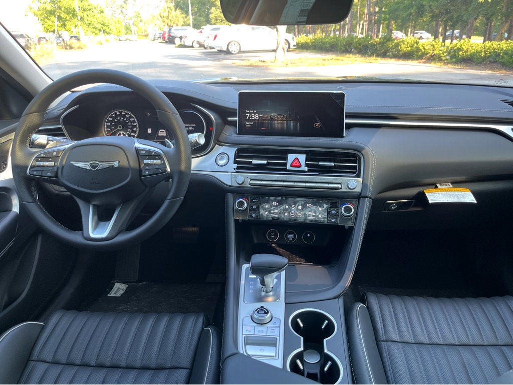 2026 Genesis G70 2.5T Prestige
