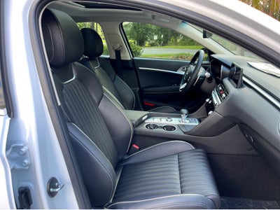 2026 Genesis G70 2.5T Prestige