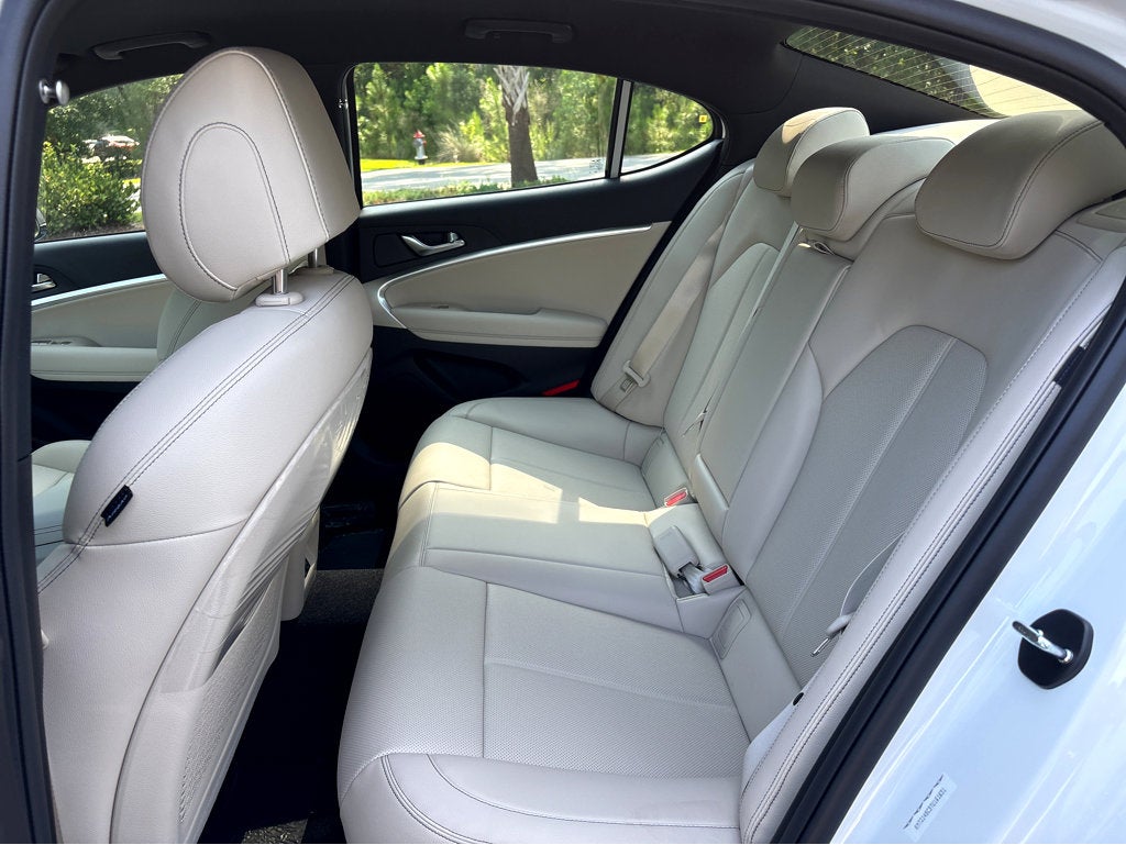 2026 Genesis G70 2.5T Prestige