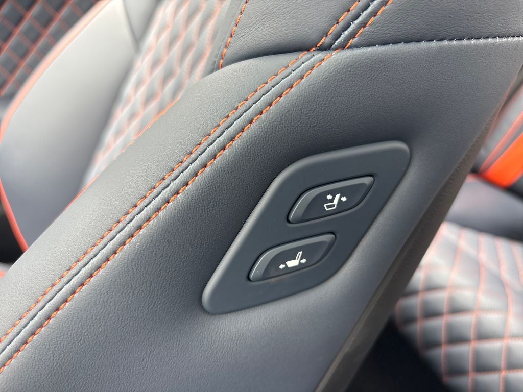 2026 Genesis G70 3.3T Prestige Graphite