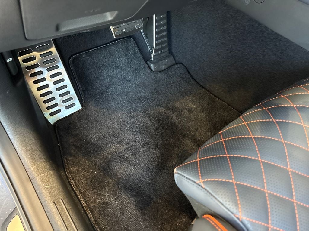 2026 Genesis G70 3.3T Prestige Graphite