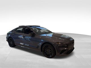 2026 Genesis G70 3.3T Prestige Graphite