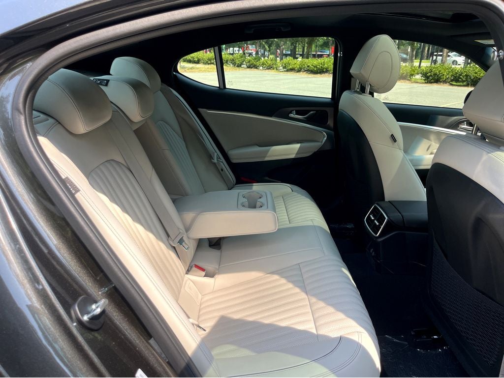 2026 Genesis G70 3.3T Sport Prestige