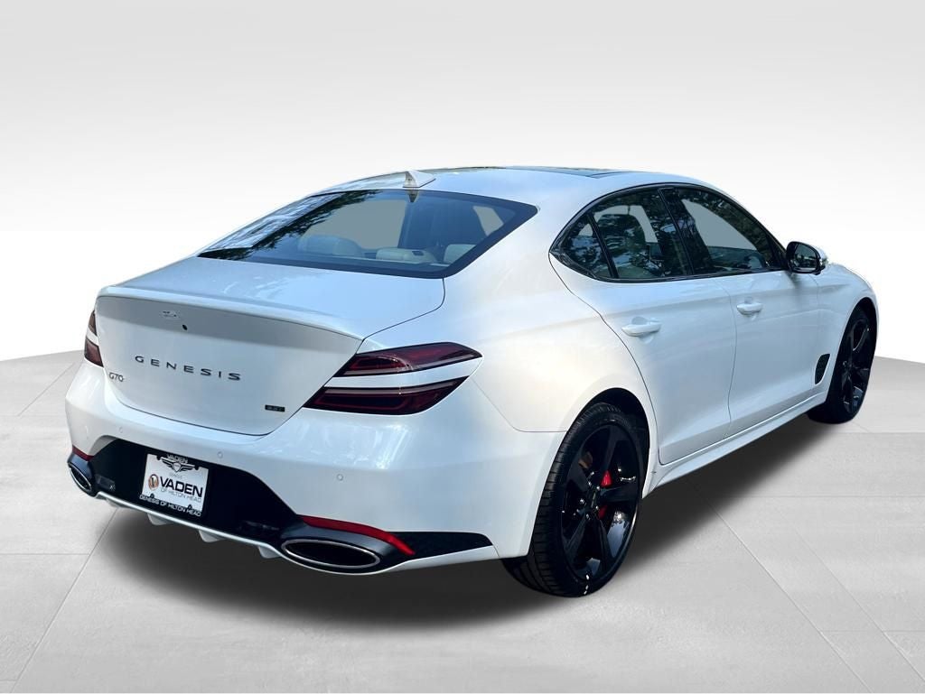2026 Genesis G70 3.3T Sport Prestige