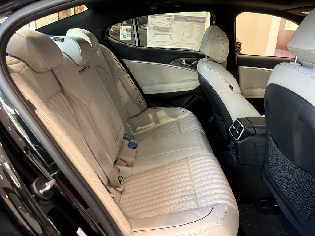 2026 Genesis G70 3.3T Sport Prestige