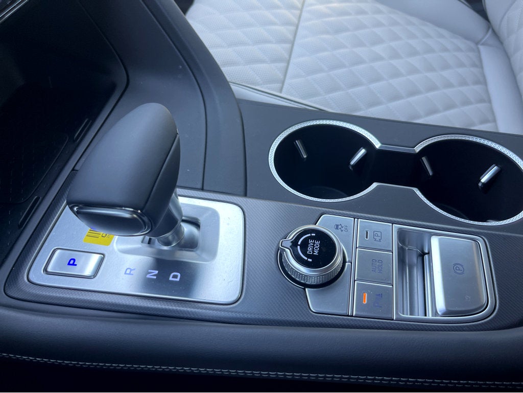 2025 Genesis G70 3.3T Sport Advanced