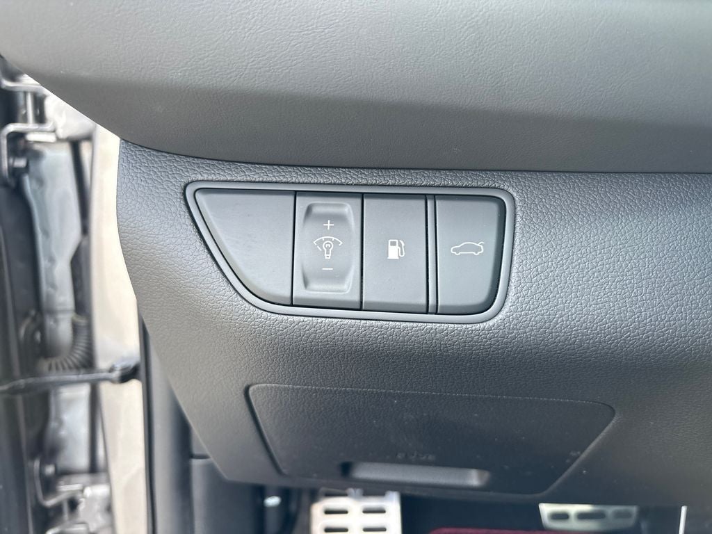 2025 Genesis G70 3.3T Sport Advanced
