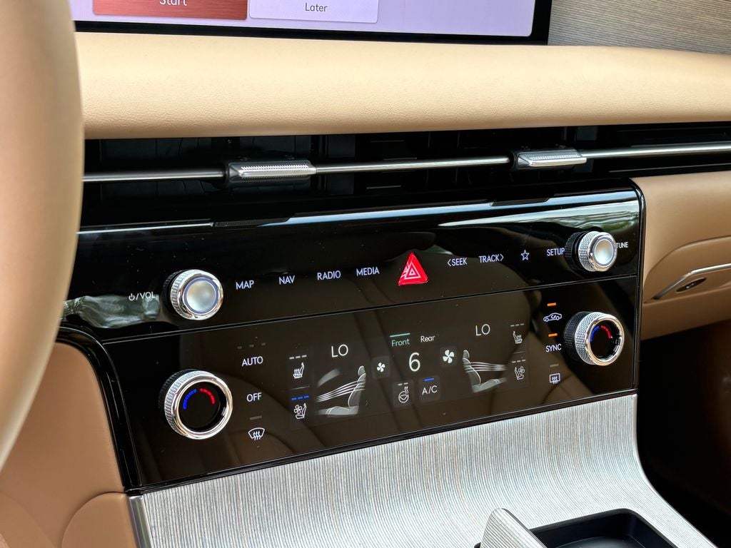 2027 Genesis G80 2.5T Advanced