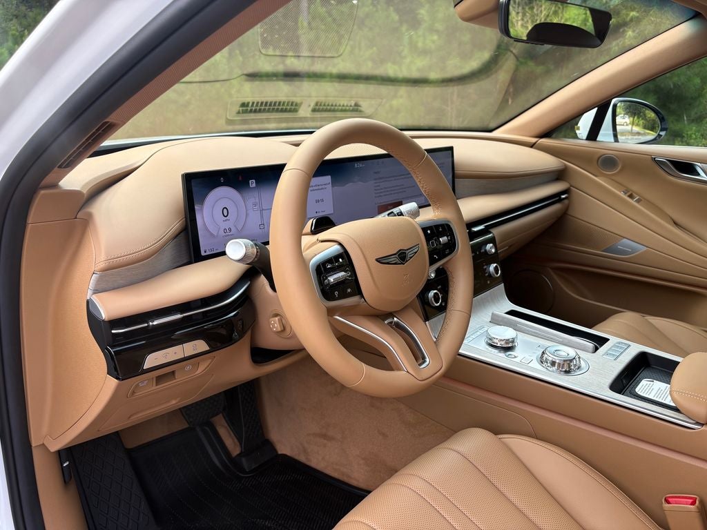 2027 Genesis G80 2.5T Advanced