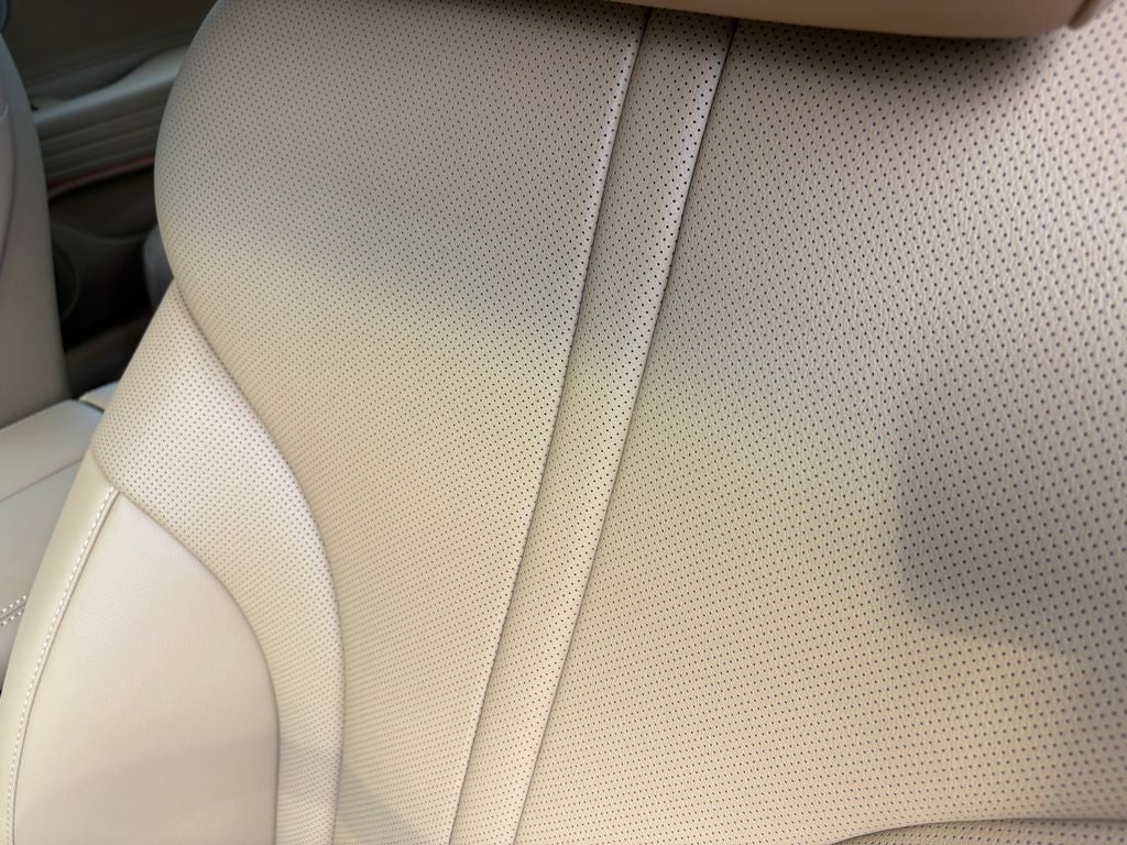 2027 Genesis G80 2.5T Advanced
