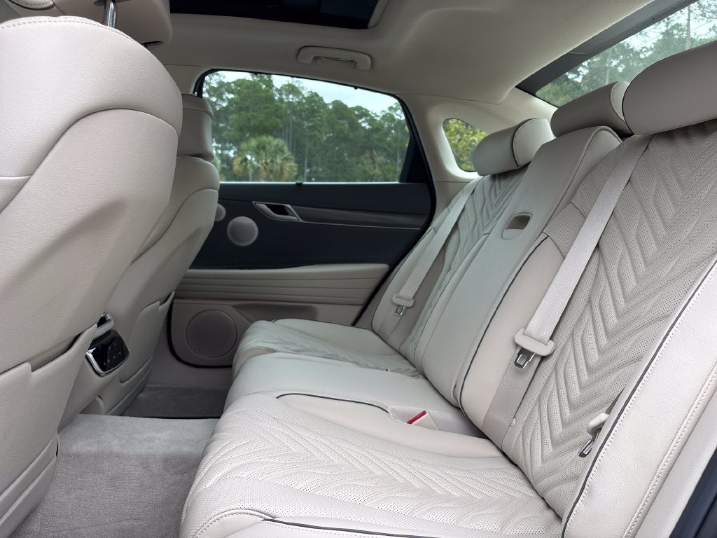 2027 Genesis G80 2.5T Sport Prestige